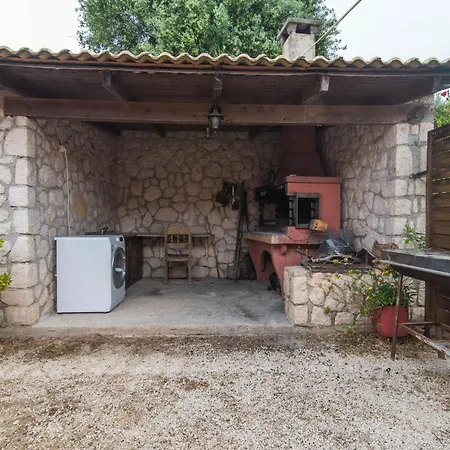 Bozikis * Paleokastritsa