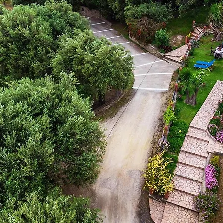 Bozikis Appartement *